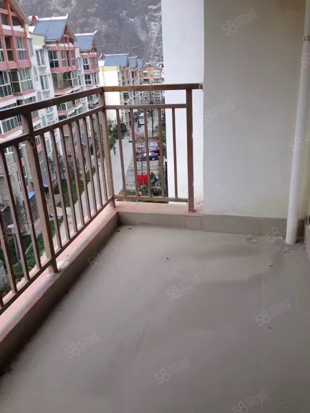 阳光家园2室1厅1卫71.51㎡西南35万