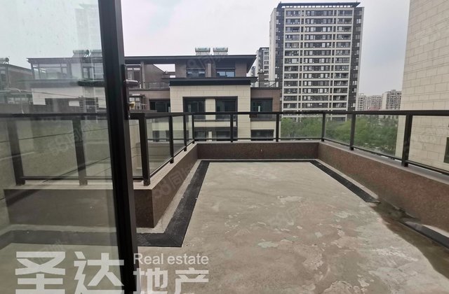 万科城市之光5室3厅184㎡219.8万二手房图片