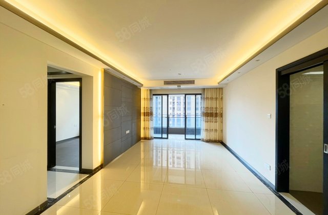 时代云图(一期)3室2厅116.12㎡155.9万二手房图片