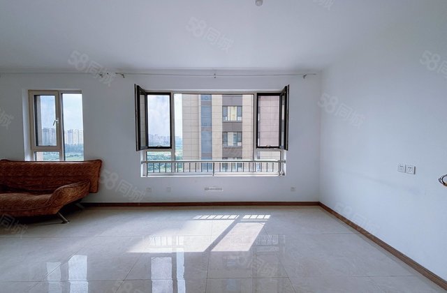 新一中，培文旁，东边户，带车位储藏室，看房子方便