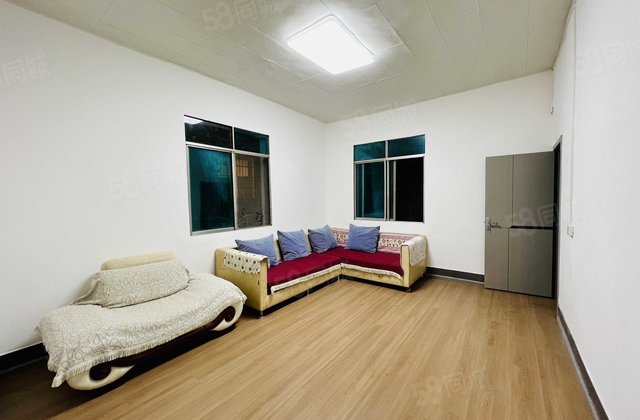 黄平供销社家属区3室1厅100㎡20.8万二手房图片