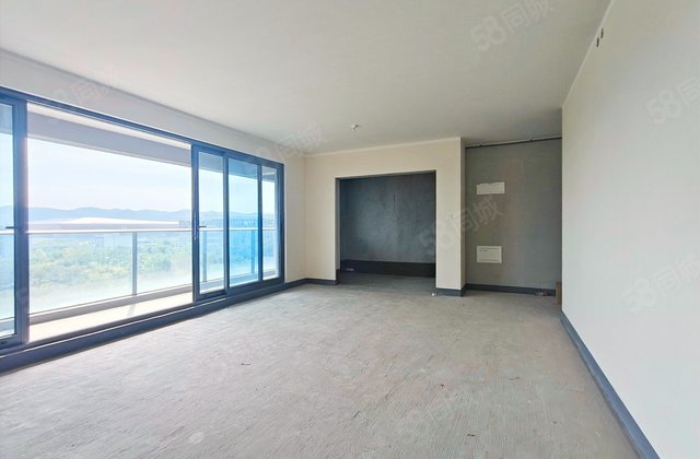 科学城凤玺台山语(二期)3室2厅123㎡136.9万二手房图片