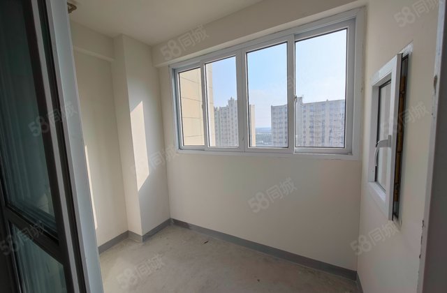 7㎡南北高层(共17层)2021年建造松南城善德苑松江车墩大官塘路180弄