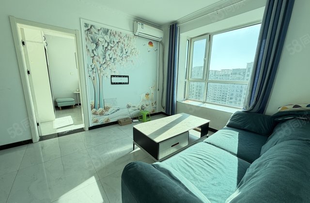 颐馨园二期 商圈成熟 带电梯 房龄新 正规商品房