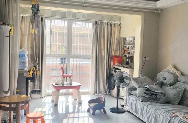 华仁凤凰郡4室2厅131㎡168万二手房图片