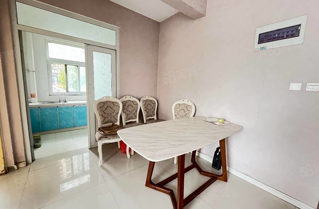 七中附近，水晶丽城，三室边户，阿尔卡迪亚，带地下室