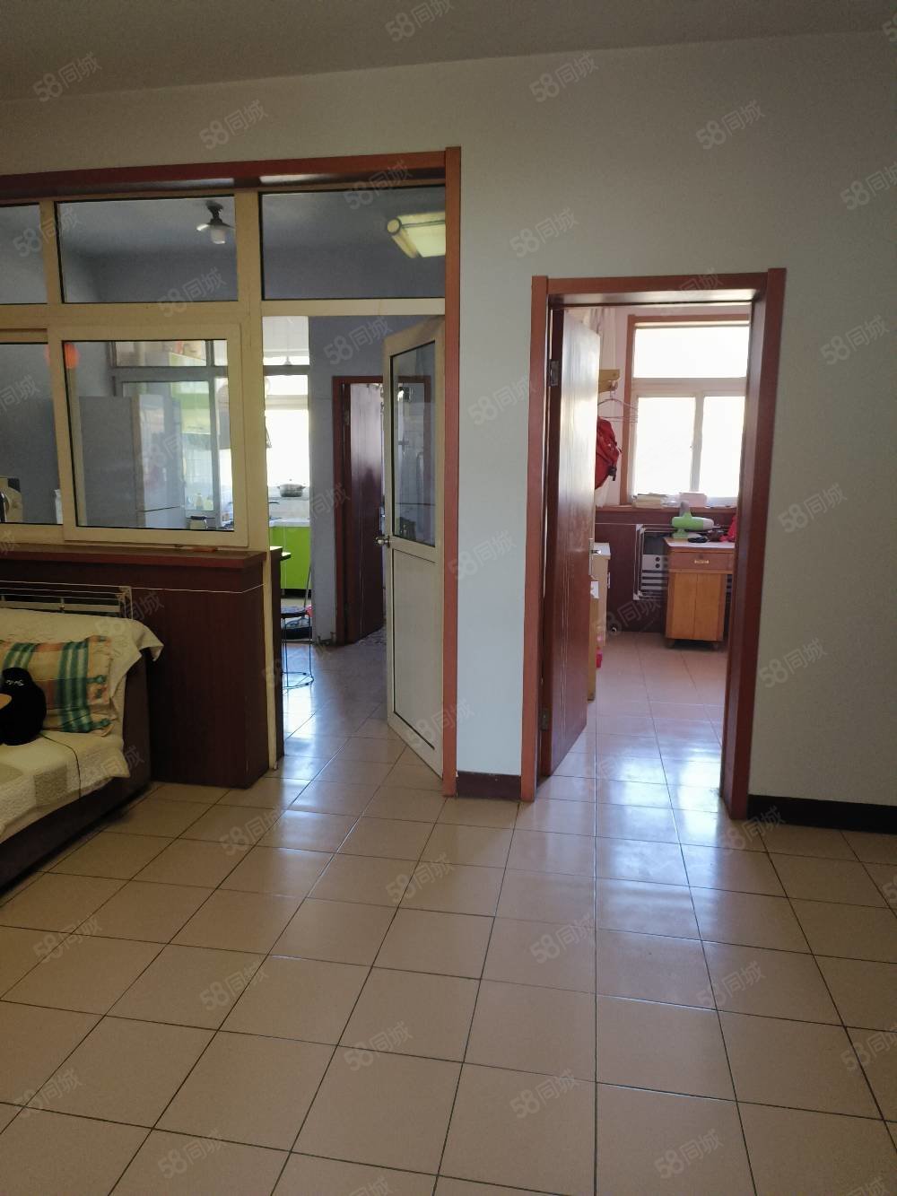 三室两厅南北通透带小房,老证,四中附近,康居嘉园-衡水58同城