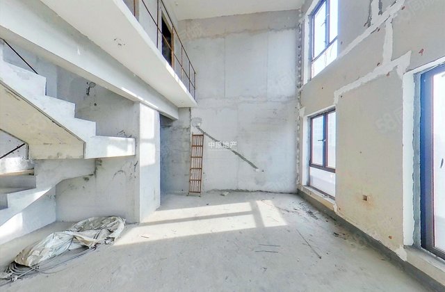 万科欧泊3室2厅96.89㎡260万二手房图片