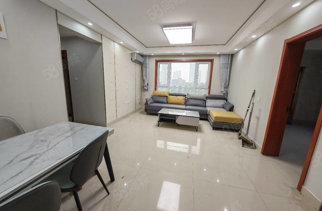 民生  对过。  边户。精装修 带储免大税