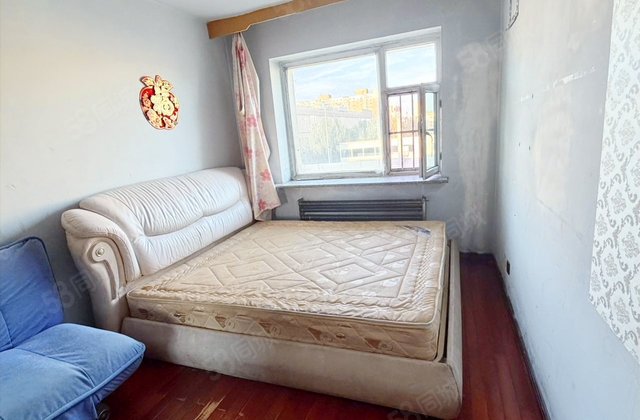 万龙花园2室1厅54㎡24万二手房图片