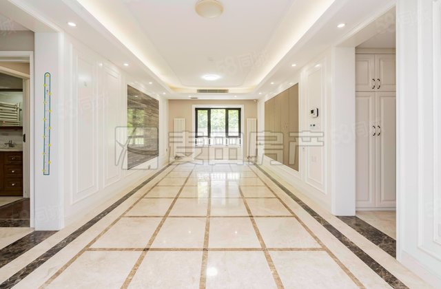 橡林郡3室2厅120.18㎡990万二手房图片