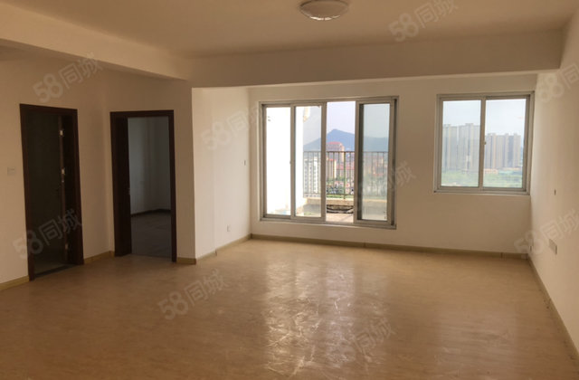 名仕嘉苑3室2厅142㎡95万二手房图片