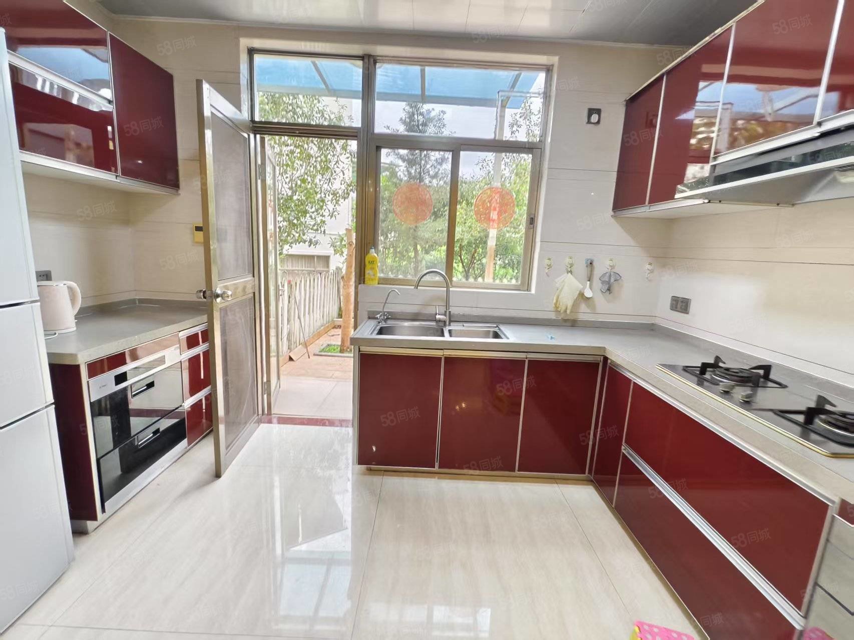 韶关碧桂园4室2厅4卫224㎡南138万