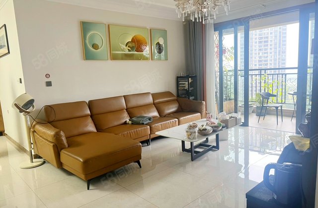 恒大御龙天峰4室2厅141.74㎡105万二手房图片