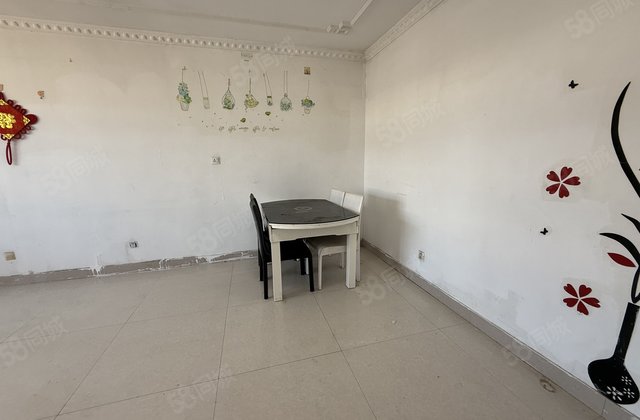 商品房 南北通透 小区新 超低密度 高楼层视野无遮挡