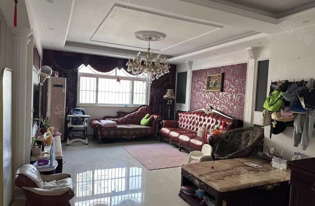 水木清华(东昌府) 宜居 双卫格局 出行方便 ，带储藏室车位