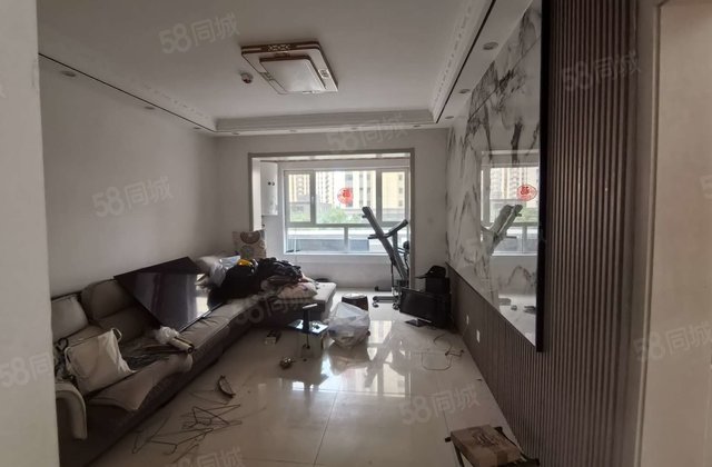 业主急售文轩实验外国语九州国际全明户型带大露台免大税可按揭