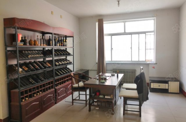 急售凤栖苑一楼125平送车位送地下室价格可议