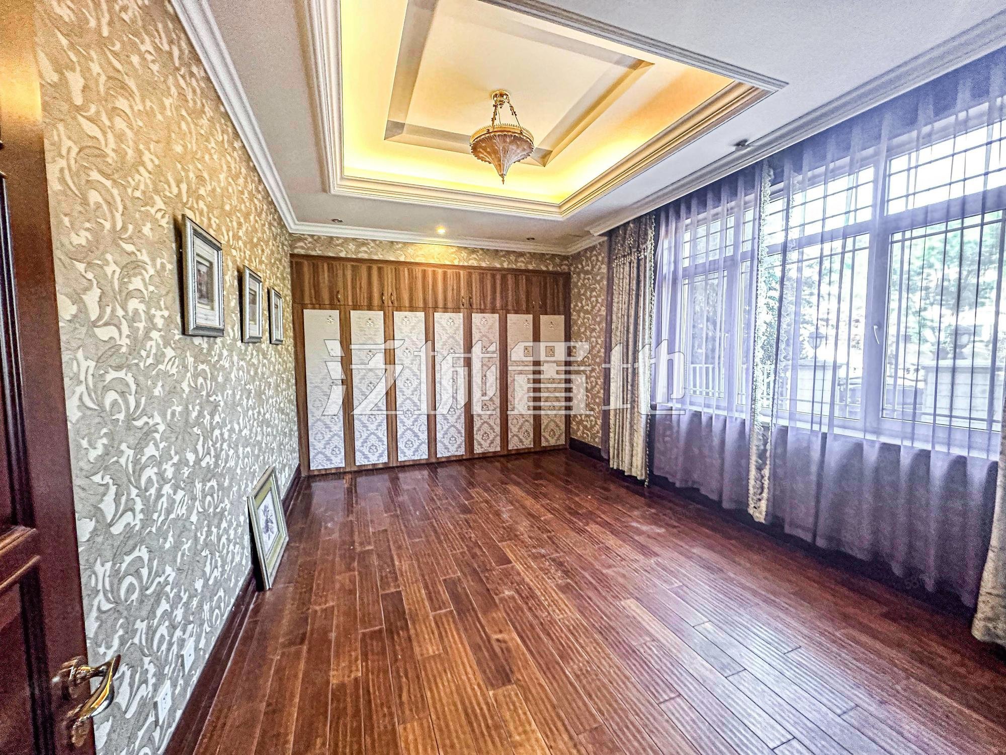 北京玫瑰園9室5廳12衛(wèi)607㎡南北5880萬(wàn)