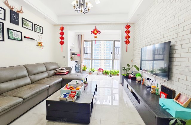 万象府台3室2厅115.8㎡180万二手房图片