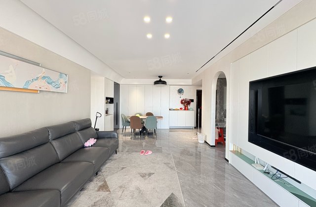 万善上院3室2厅145.25㎡105.8万二手房图片