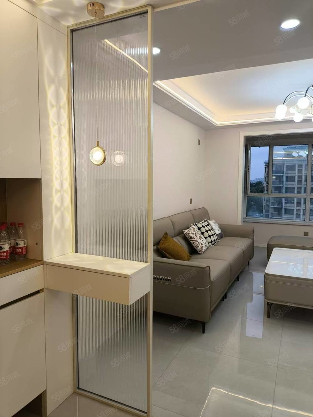 青湖铭城2室2厅1卫83.39㎡南北33.8万