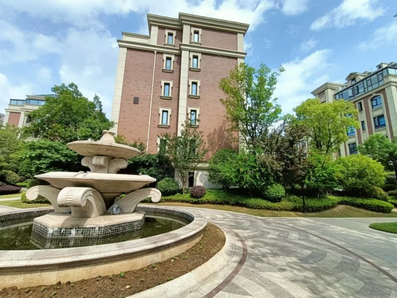 琨御府复式别墅 南北通透 电梯好楼层,南湾琨御府