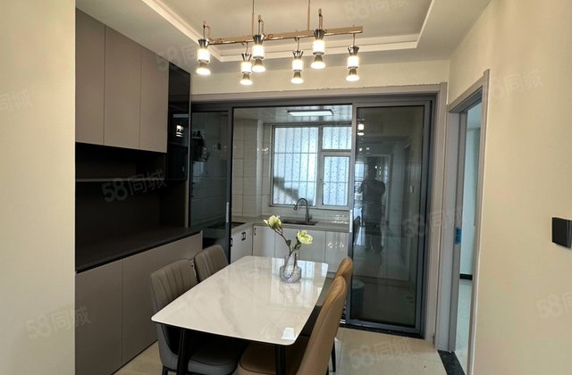 芙蓉花园新区3室2厅132㎡69万二手房图片