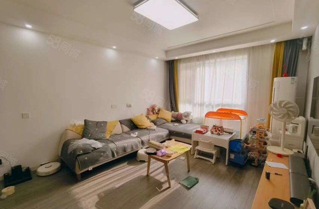 华建1街区，电梯洋房，带阳光房，带车位储藏室