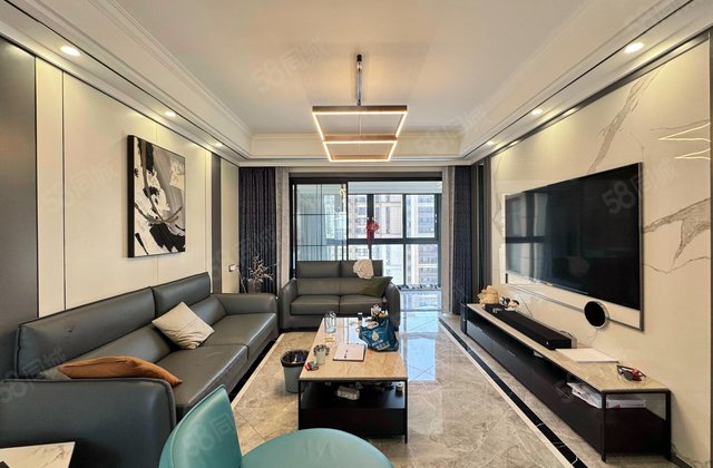 吾悦广场三期3室2厅128.74㎡249万二手房图片