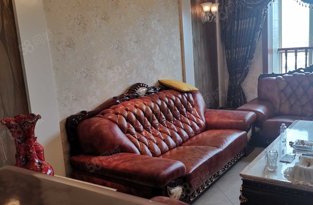 元驰世纪城5室3厅360㎡429.8万二手房图片