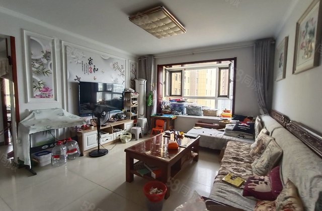 裕昌九州国际 产权清晰 楼层好 有电梯 装修好 商业配套齐全