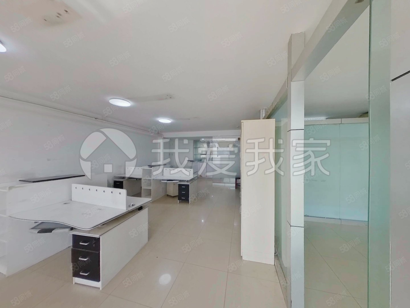 華杰大廈3室1廳0衛(wèi)128.14㎡西南498萬