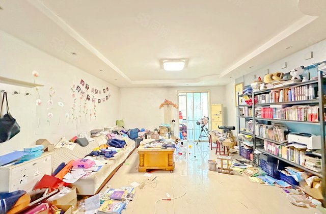 怡心苑3室2厅138.2㎡158万二手房图片