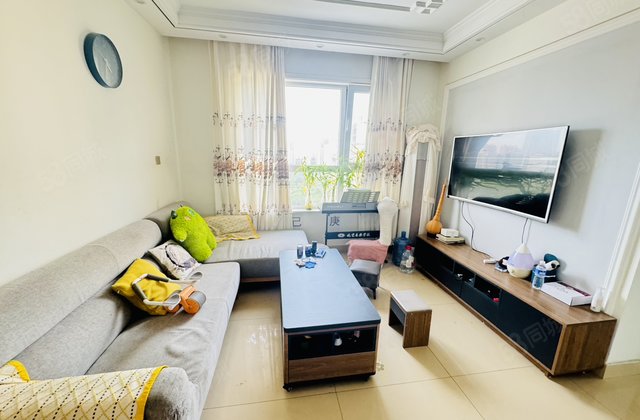 公园旁 三室 东边户 好楼层 可按揭 精装修 中央帝景 急售