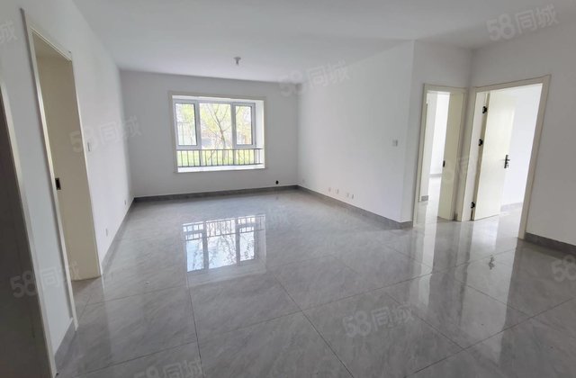 住悦府 逛万达 新房未住 三室两厅两卫 水城悦府 随时看房