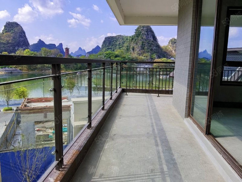 漓江郡府 漓江江景 大平层 280平5房 观山观水观天下