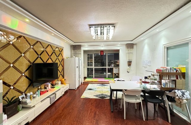 天辰名园2室1厅93.31㎡95万二手房图片