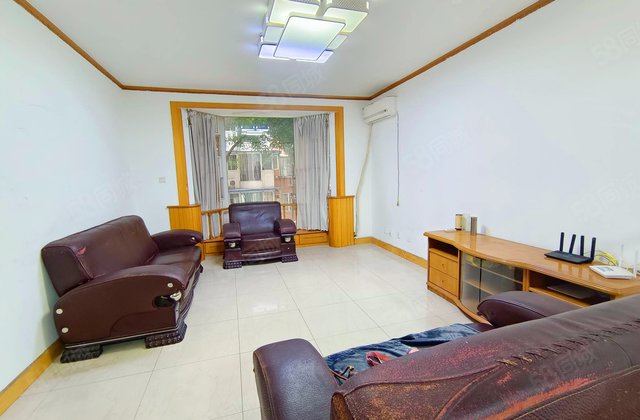 四季春天3室2厅117.66㎡129.8万二手房图片