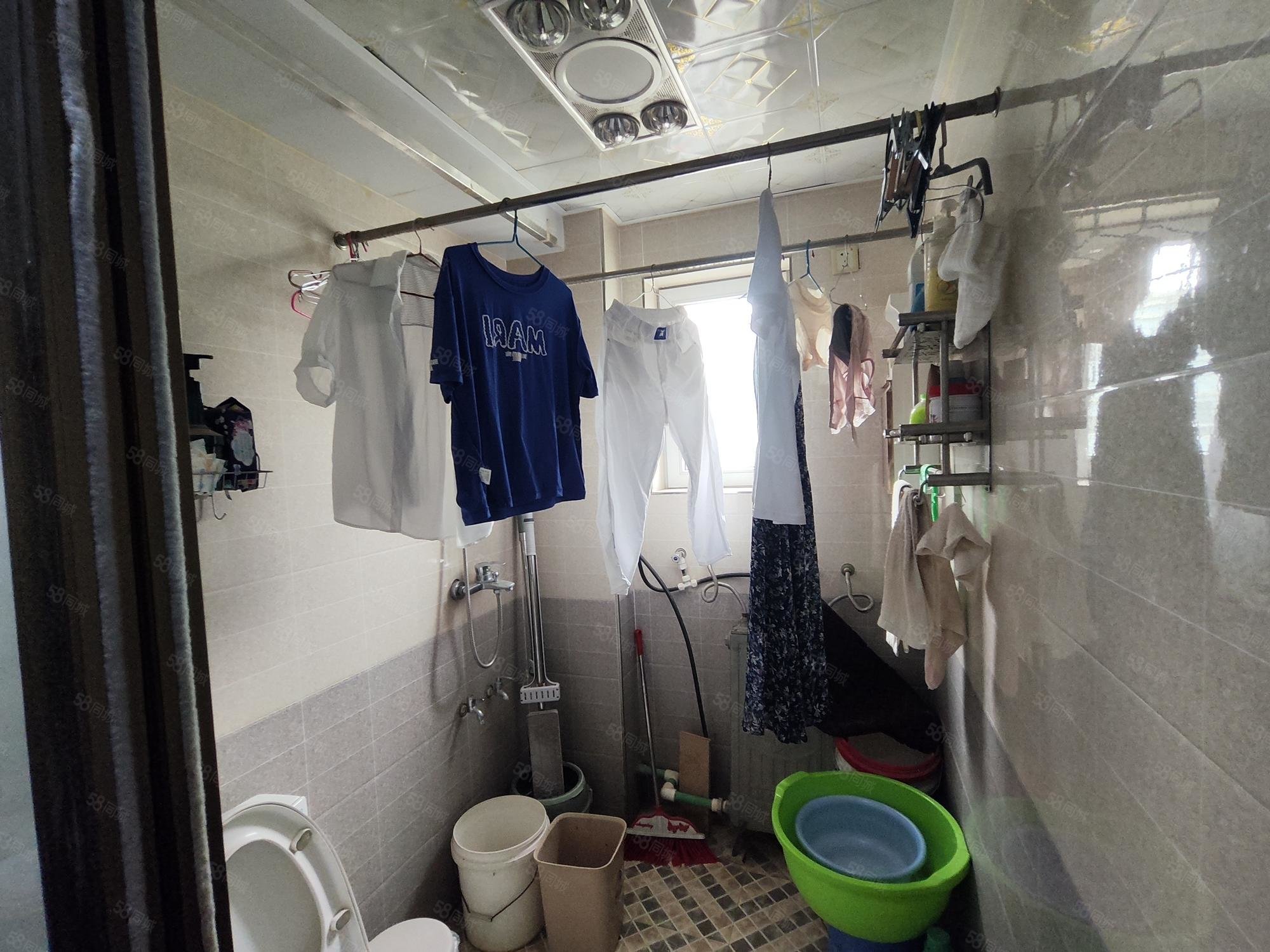 福泉人家3室2厅1卫101.12㎡东33.8万