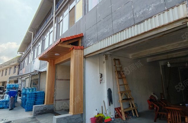 兴晖小区20室15厅2200㎡248万二手房图片