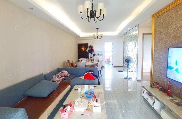 裕荣汇3室2厅107.72㎡100万二手房图片