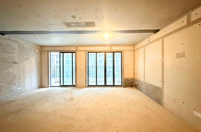 中建麓江府3室2厅117.73㎡146万二手房图片