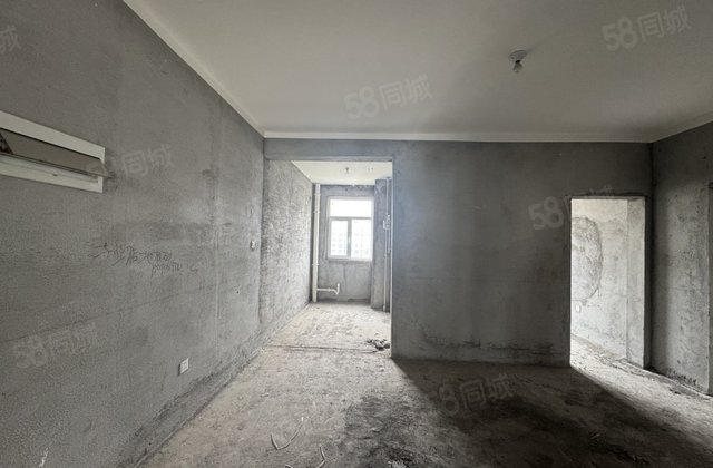 西韵嘉园4室2厅170㎡52万二手房图片