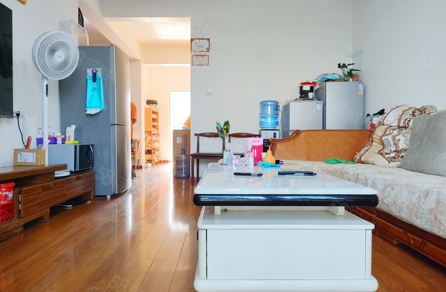 桂林萃岛南区3室2厅121.12㎡110万二手房图片