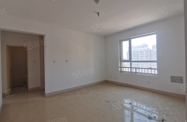 急售 电大东临 走一手 中间楼层 幸福里 带车储一口价53万