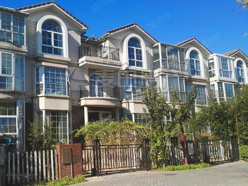 吉晟別墅4室2廳3衛(wèi)224.96㎡東南970萬