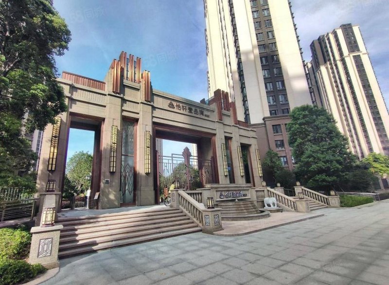 10粒即过户壹品湾三期全新轻奢装修未入住正规2房2厅