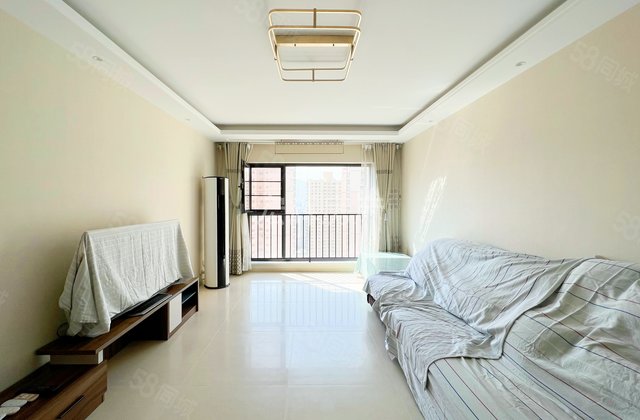 易大天地3室2厅124.84㎡150万二手房图片