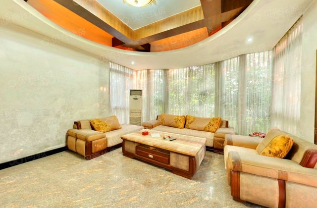 启明花园6室3厅259.72㎡215万二手房图片